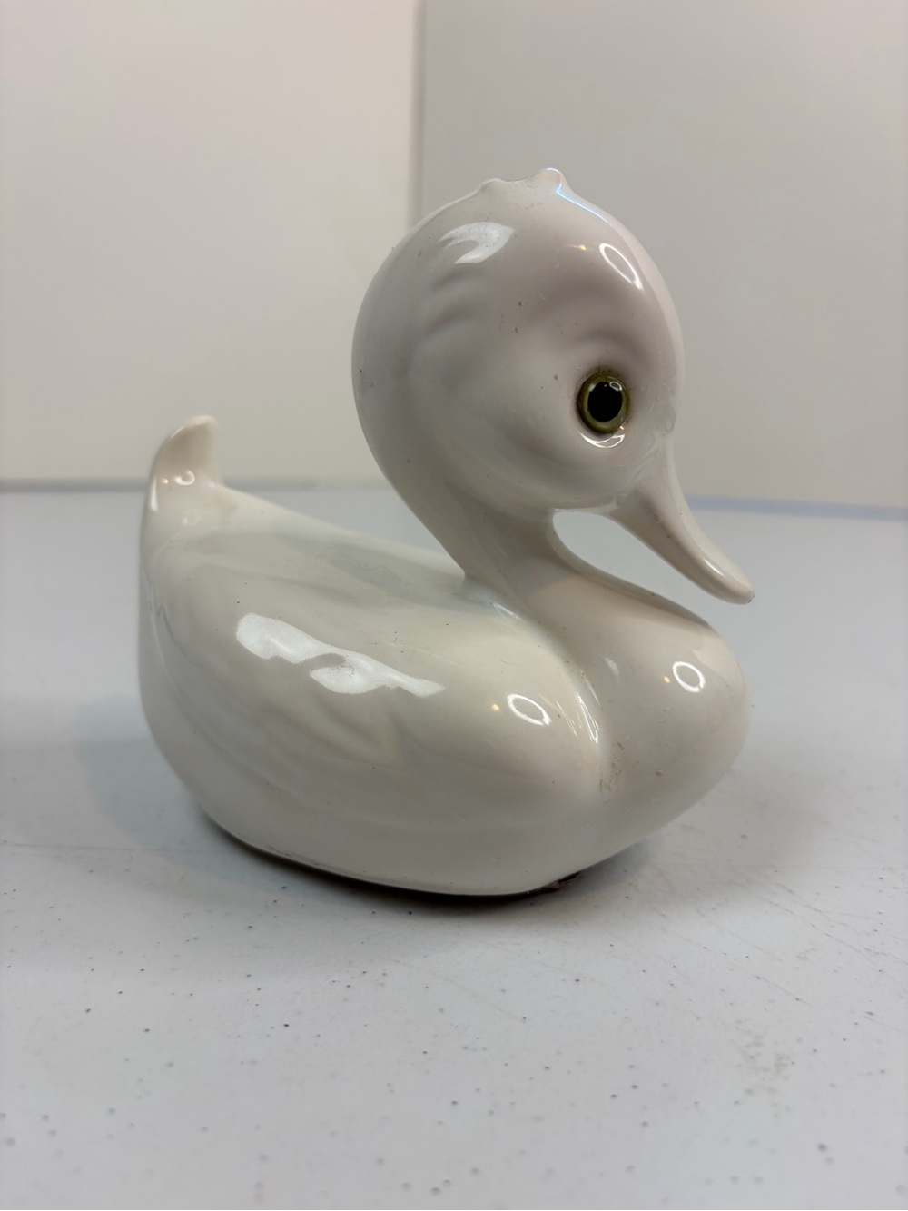 Vintage White Ceramic Duck Figurine Country Cottage Farmhouse Shelf Decor 1990s - Picture 4 of 8